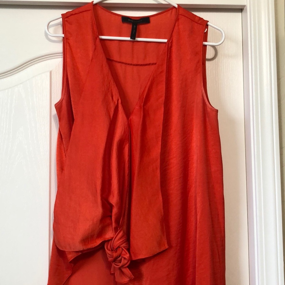 BCBGMaxazria v-neck tank blouse. Size S.